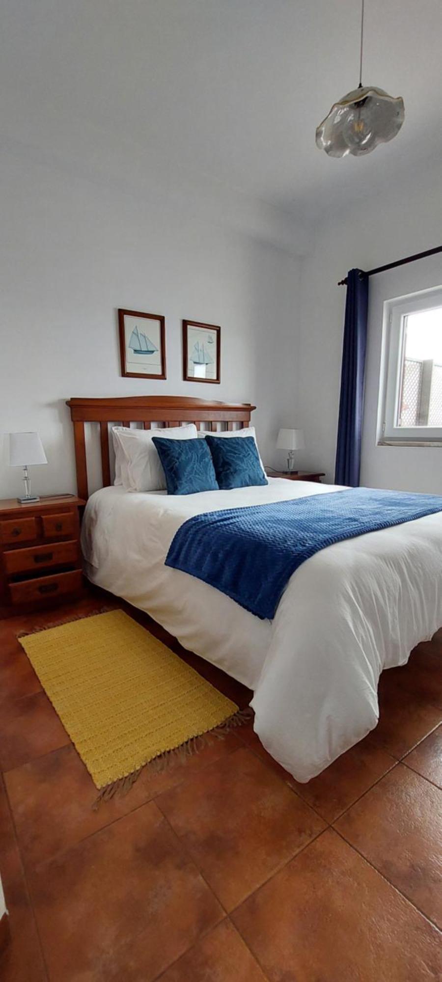 Bed and breakfast Pequena Baleia Ferrel (Leiria)